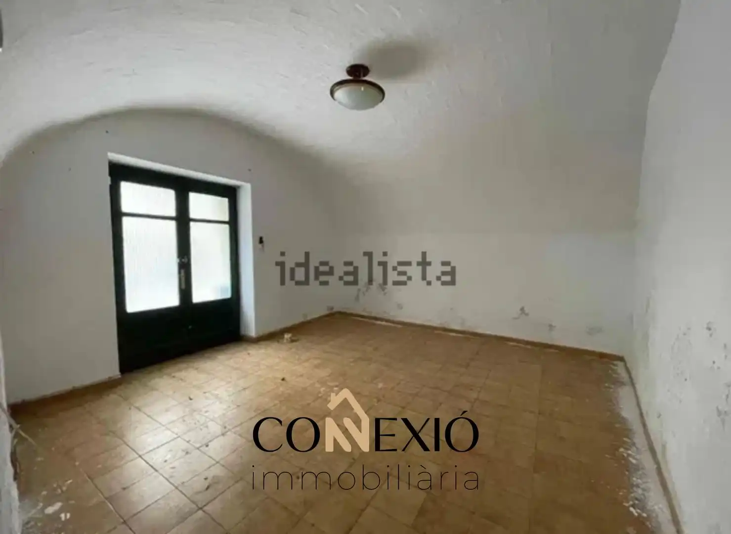 Buildings for sale in Bàscara