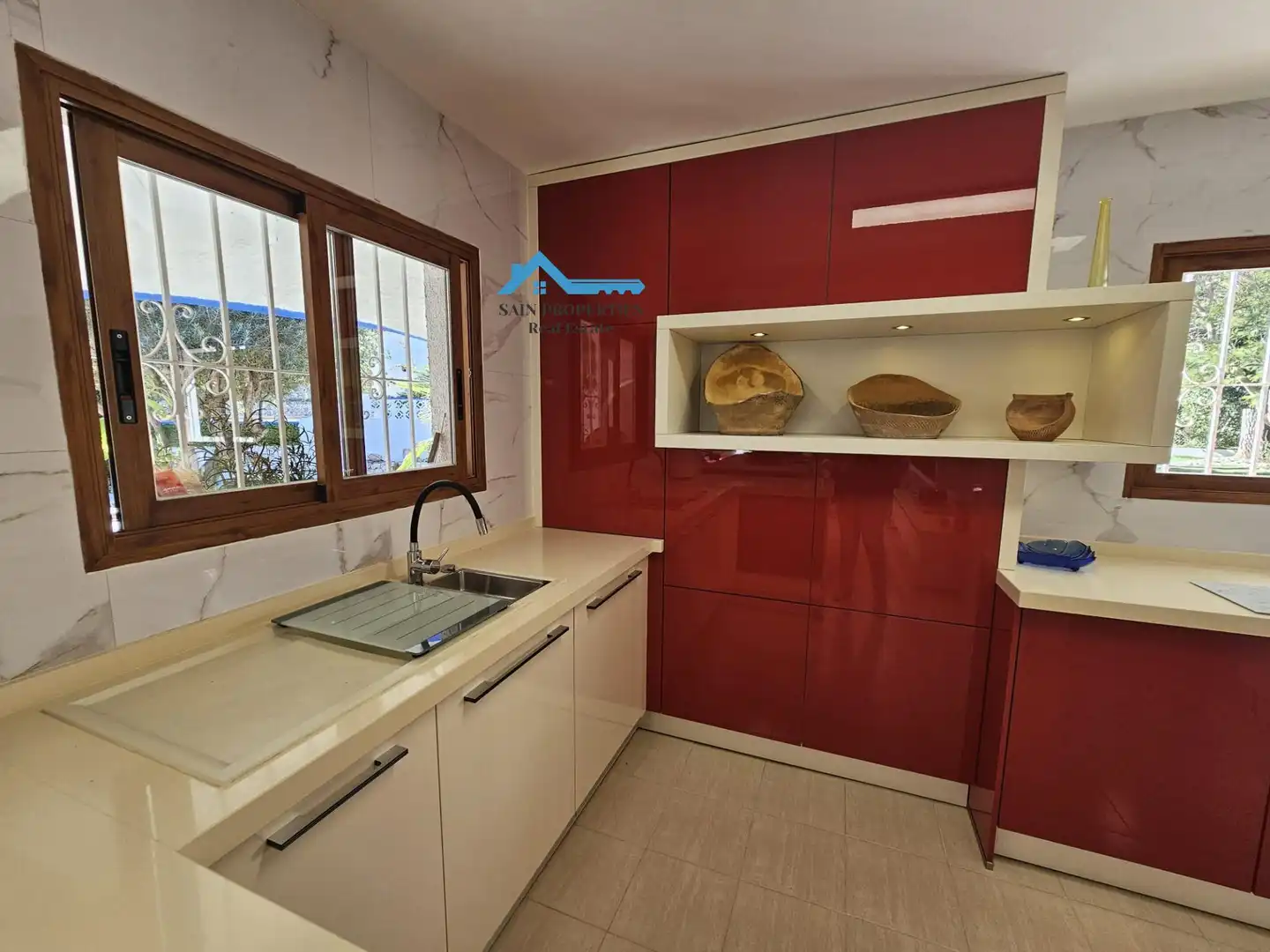 Cocina de Casa o chalet en venta en Altea con Aire acondicionado, Calefacción y Jardín privado