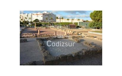 Exterior view of Flat for sale in  Cádiz Capital  with Terrace