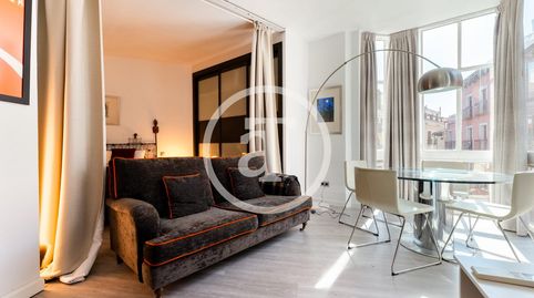 Foto 2 de Piso de alquiler en Calle de Los Señores de Luzón, Palacio, Madrid Capital