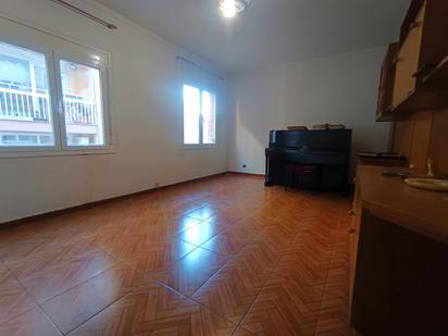 Living room of Flat for sale in L'Hospitalet de Llobregat