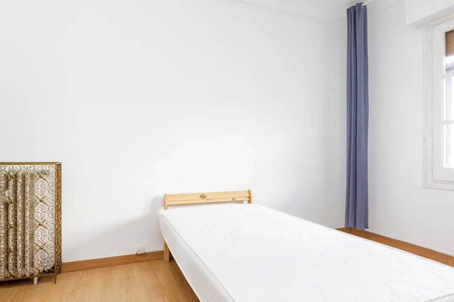 Habitación de Piso en venta en Zaragoza con Calefacción