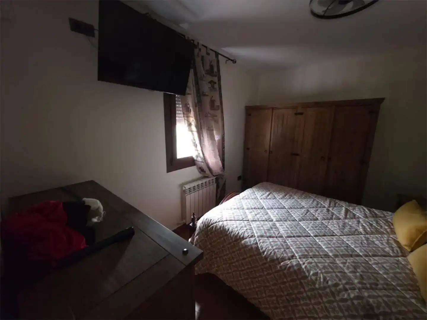 Dormitori de Casa o xalet en venda en Badajoz Capital amb Aire condicionat i Piscina