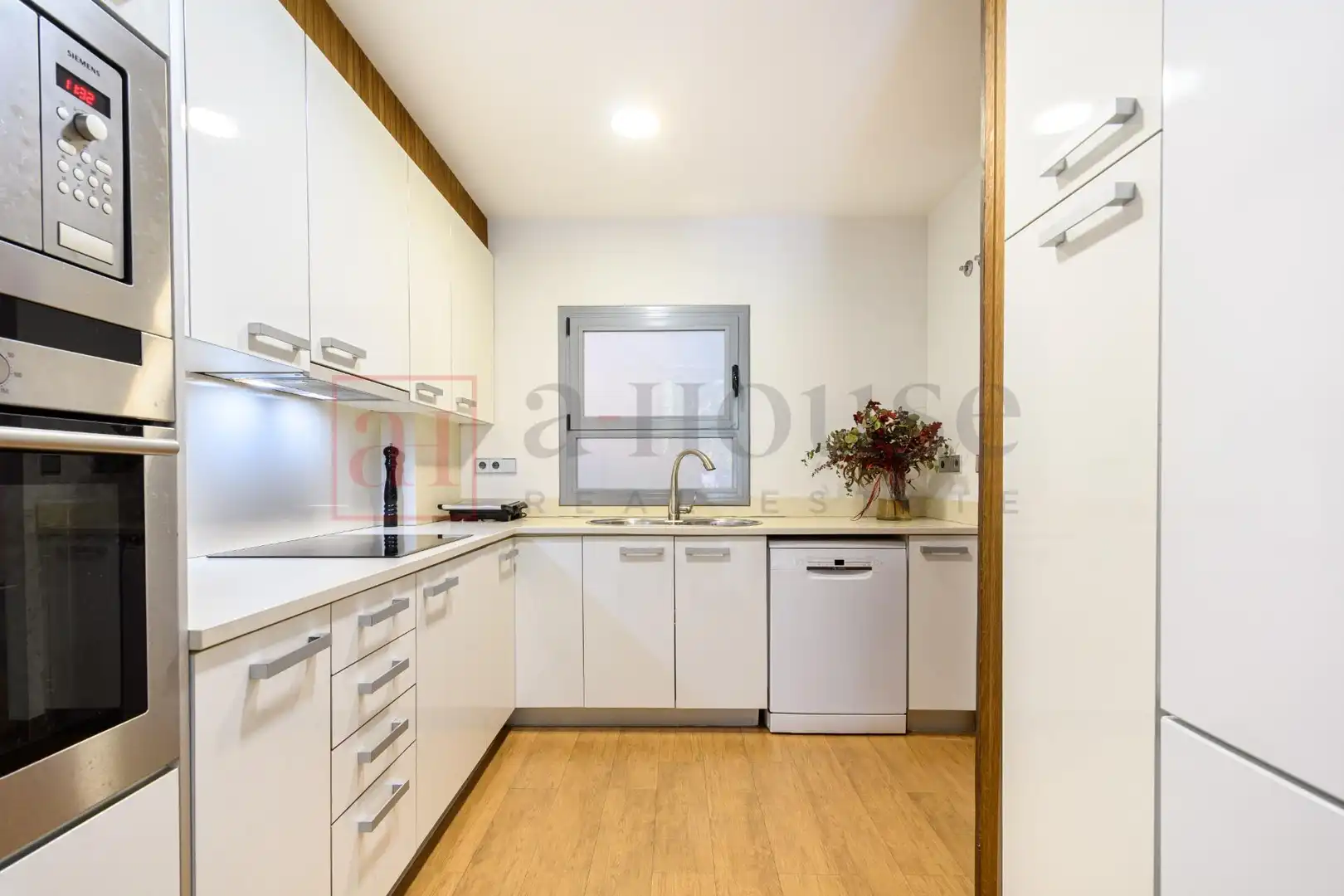 Piso con terraza en venta en Carrer de Girona, imagen 8