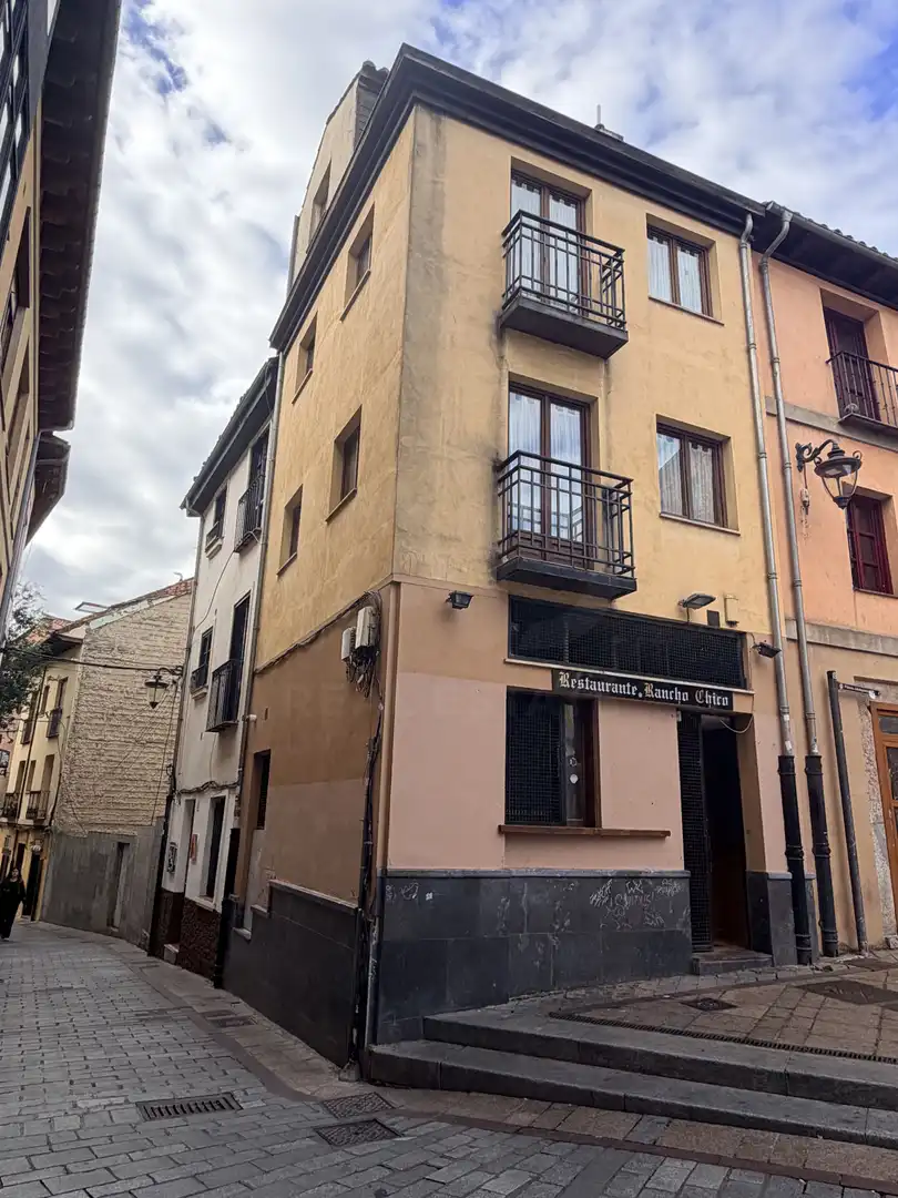 Local commercial à vendre à Casco Antiguo, imagen 2