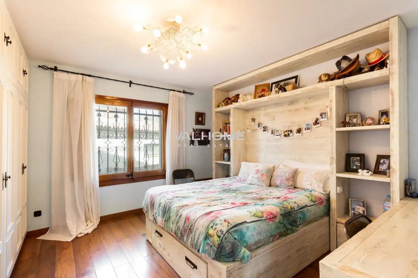 Habitación de Finca rústica en venta en Castellar del Vallès con Calefacción, Jardín privado y Trastero
