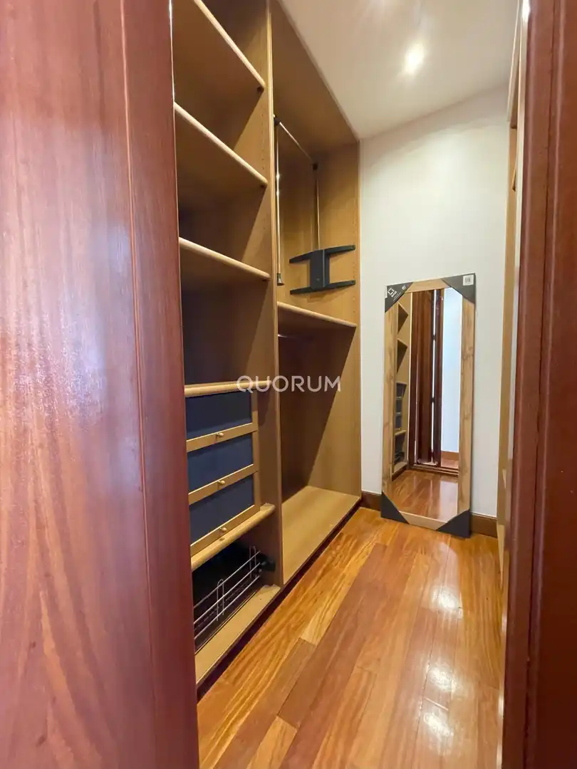 Bedroom of Flat for rent in Bilbao   with Heating, Terrace and Balcony
