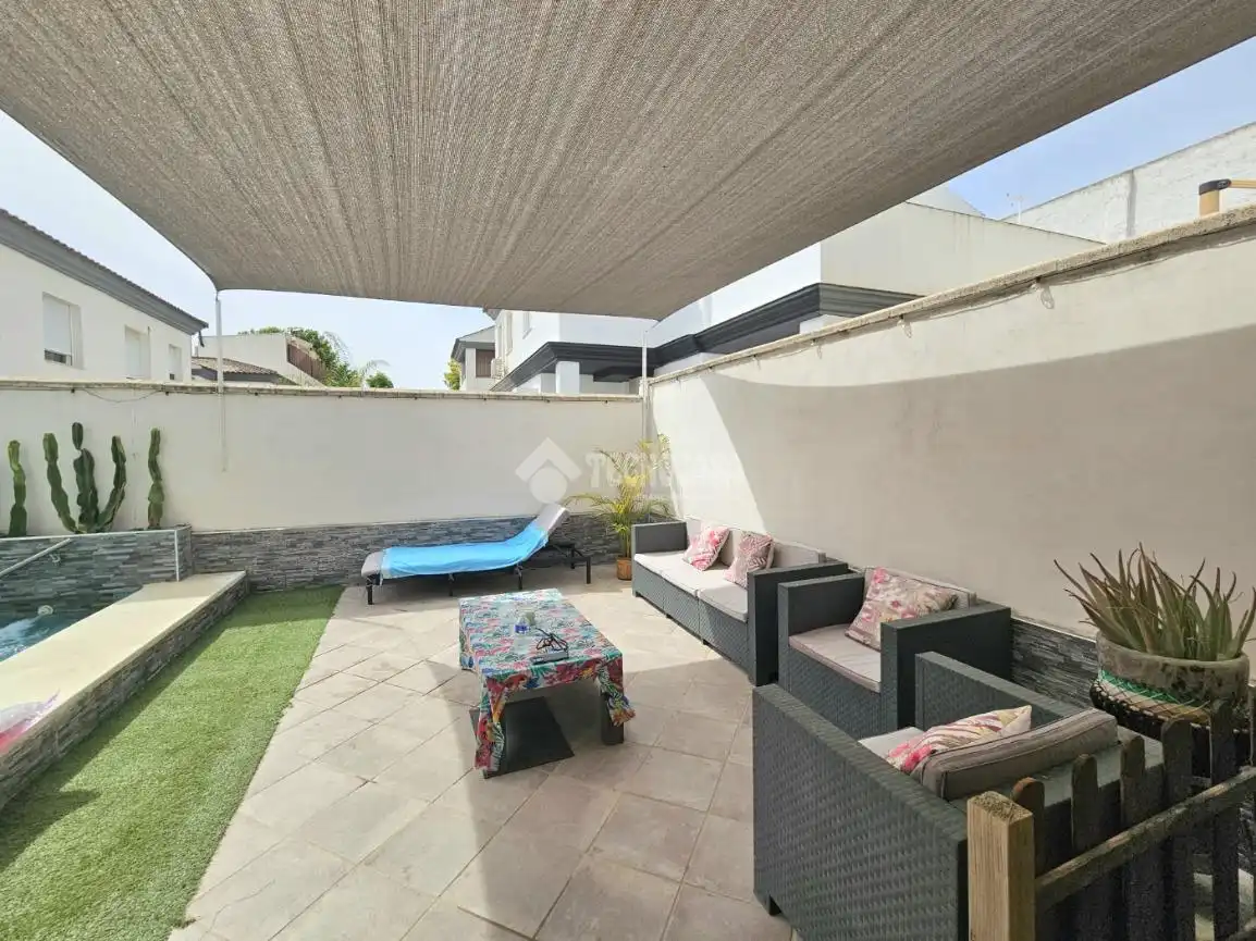 Terrace of Detached homes for sale in Almensilla