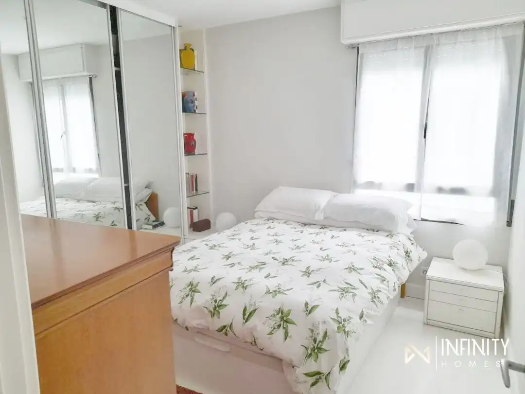 Habitación de Piso de alquiler en Bilbao  con Calefacción y Terraza