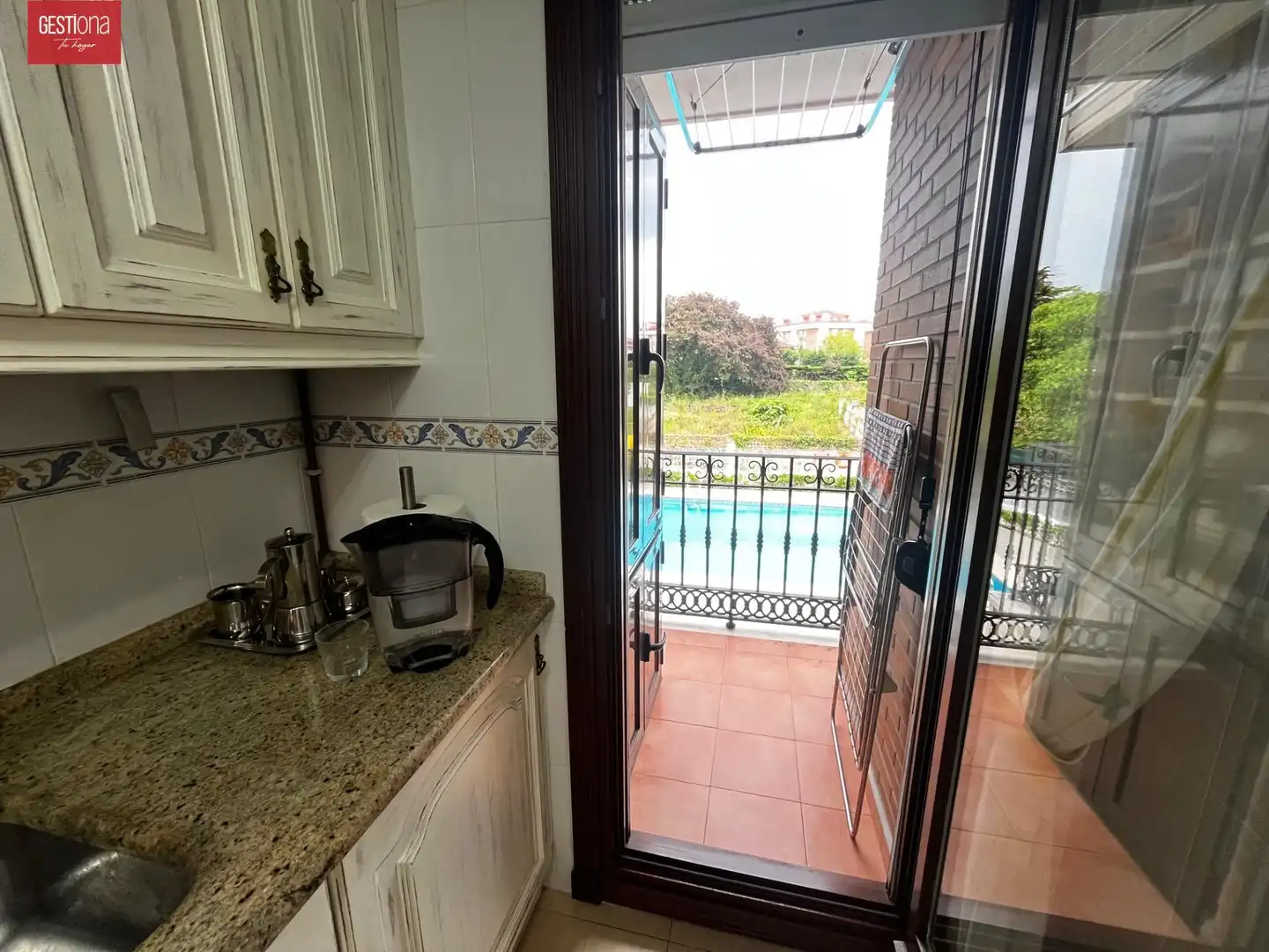 Cocina de Apartamento en venta en Noja con Calefacción, Terraza y Amueblado
