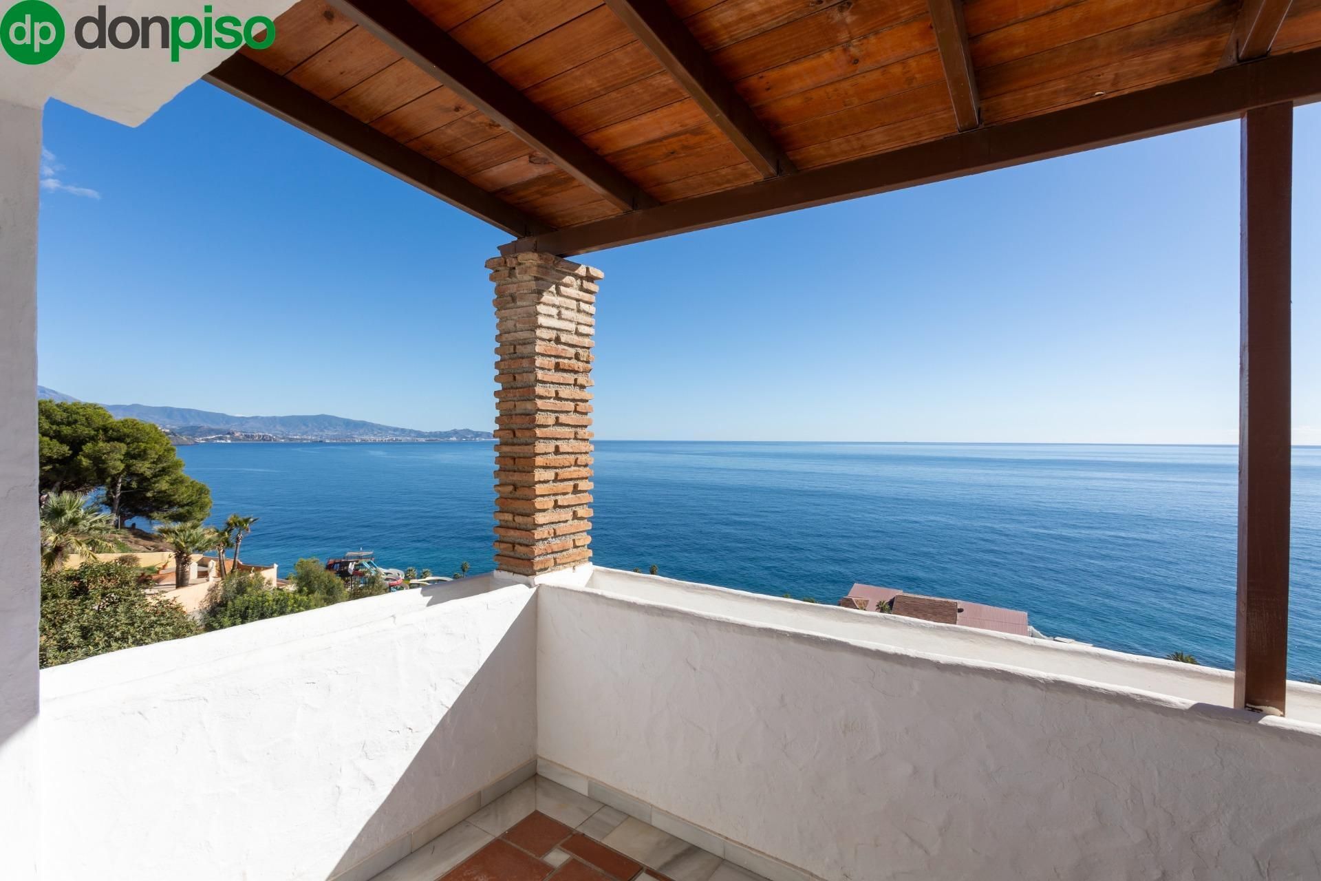 Bedroom of House or chalet for sale in Almuñécar  with Air Conditioner, Private garden and Terrace