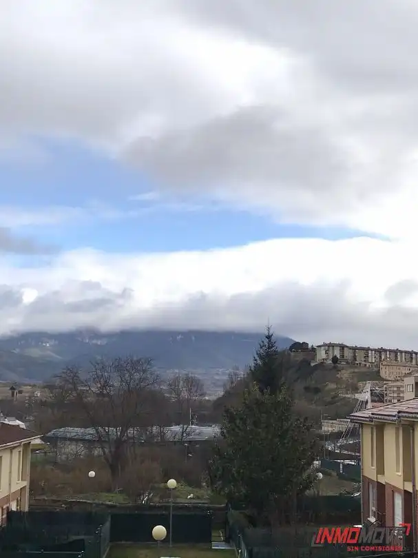 Adossat amb piscina en venda a Haro, imagen 13