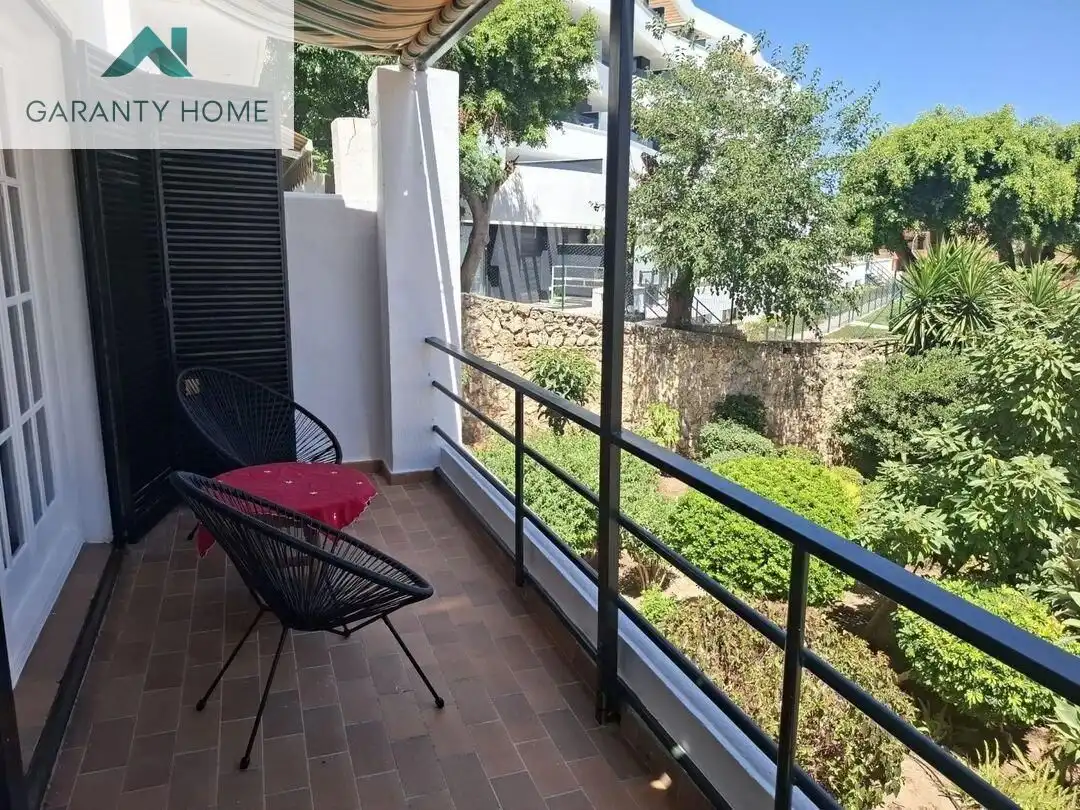 Terrassa de Dúplex de lloguer en Torremolinos amb Calefacció, Jardí privat i Terrassa