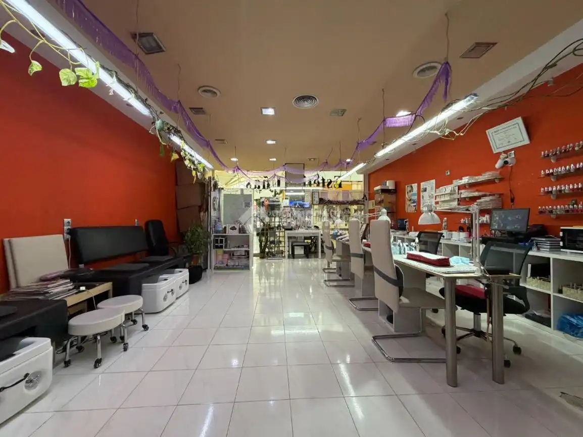 Local comercial en venda a Hortaleza, imagen 2