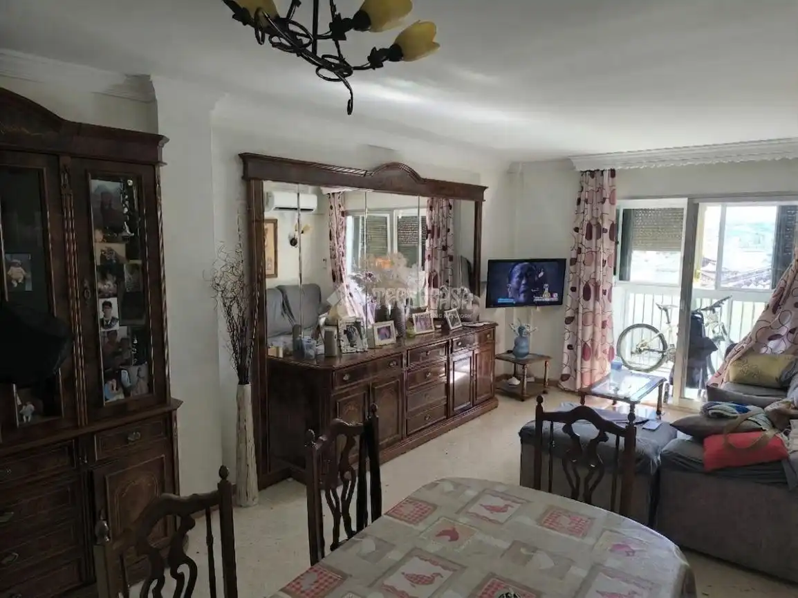 Sala de estar de Piso en venta en Estepona con Terraza