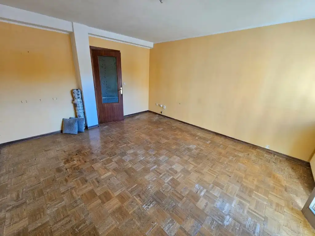 Wohnung zum Verkauf in Calle Valdes Salas, imagen 3