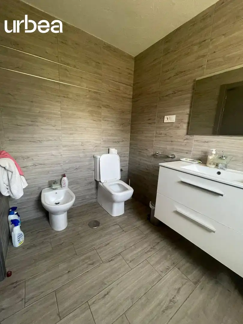 Baño de Finca rústica de alquiler en Málaga con Calefacción, Jardín privado y Terraza