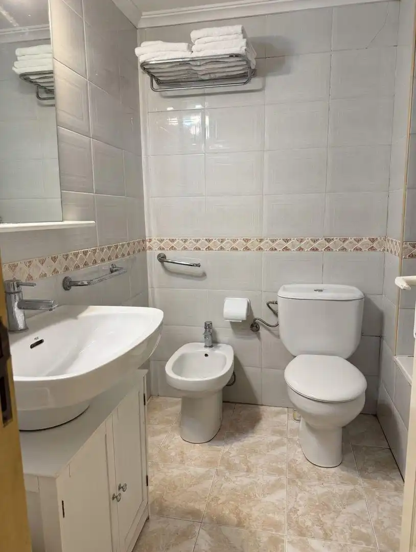 Apartament amb piscina en venda a Sant Agustí-Cala de Bou, imagen 5