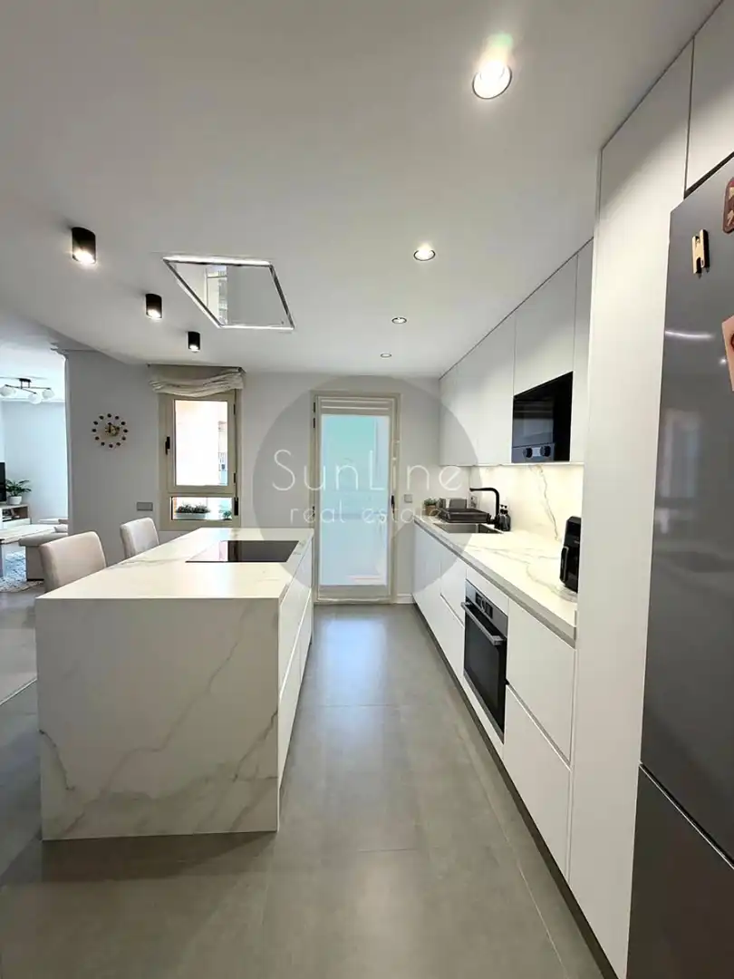 Cocina de Piso en venta en Valencia con Aire acondicionado, Terraza y Trastero