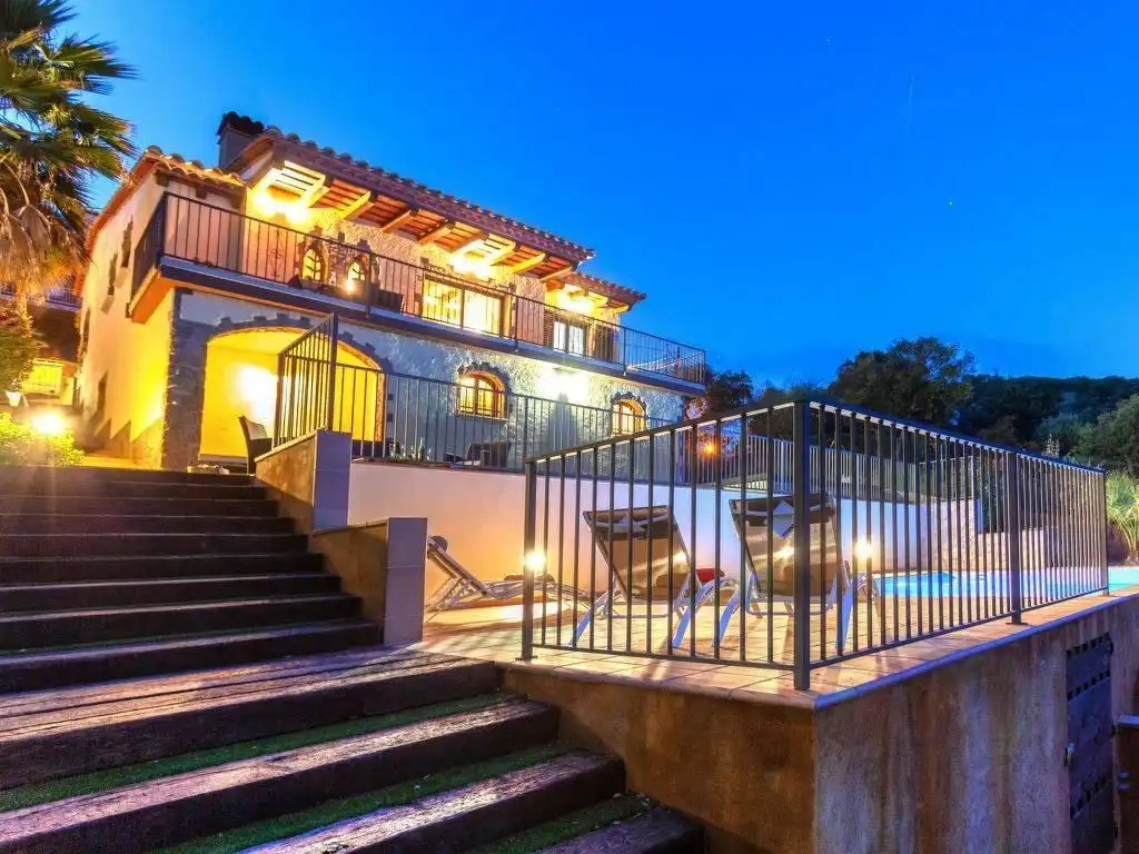 Vista exterior de Casa o chalet en venta en Calonge i Sant Antoni con Calefacción, Terraza y Piscina