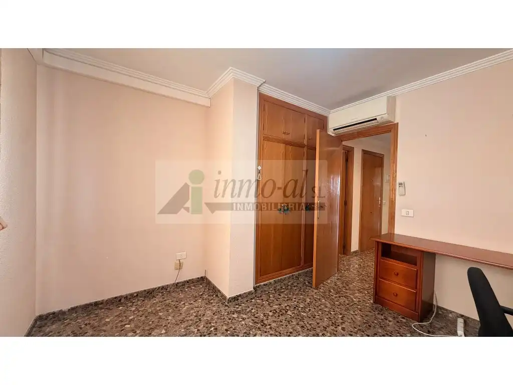 Flat with terrace for sale in Calle San Fernando, imagen 11