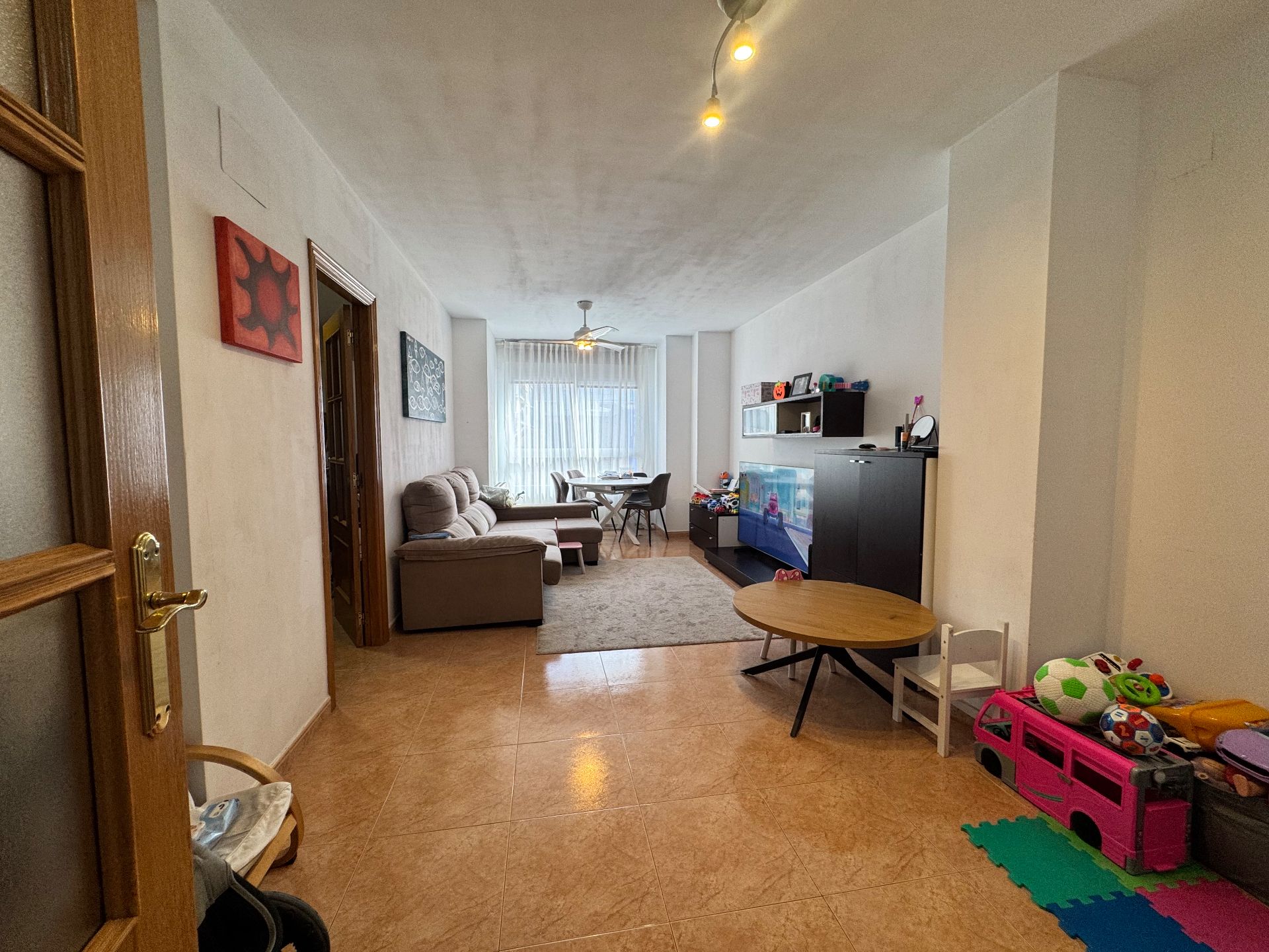 Living room of Flat for sale in Castellón de la Plana / Castelló de la Plana  with Heating, Storage room and Furnished