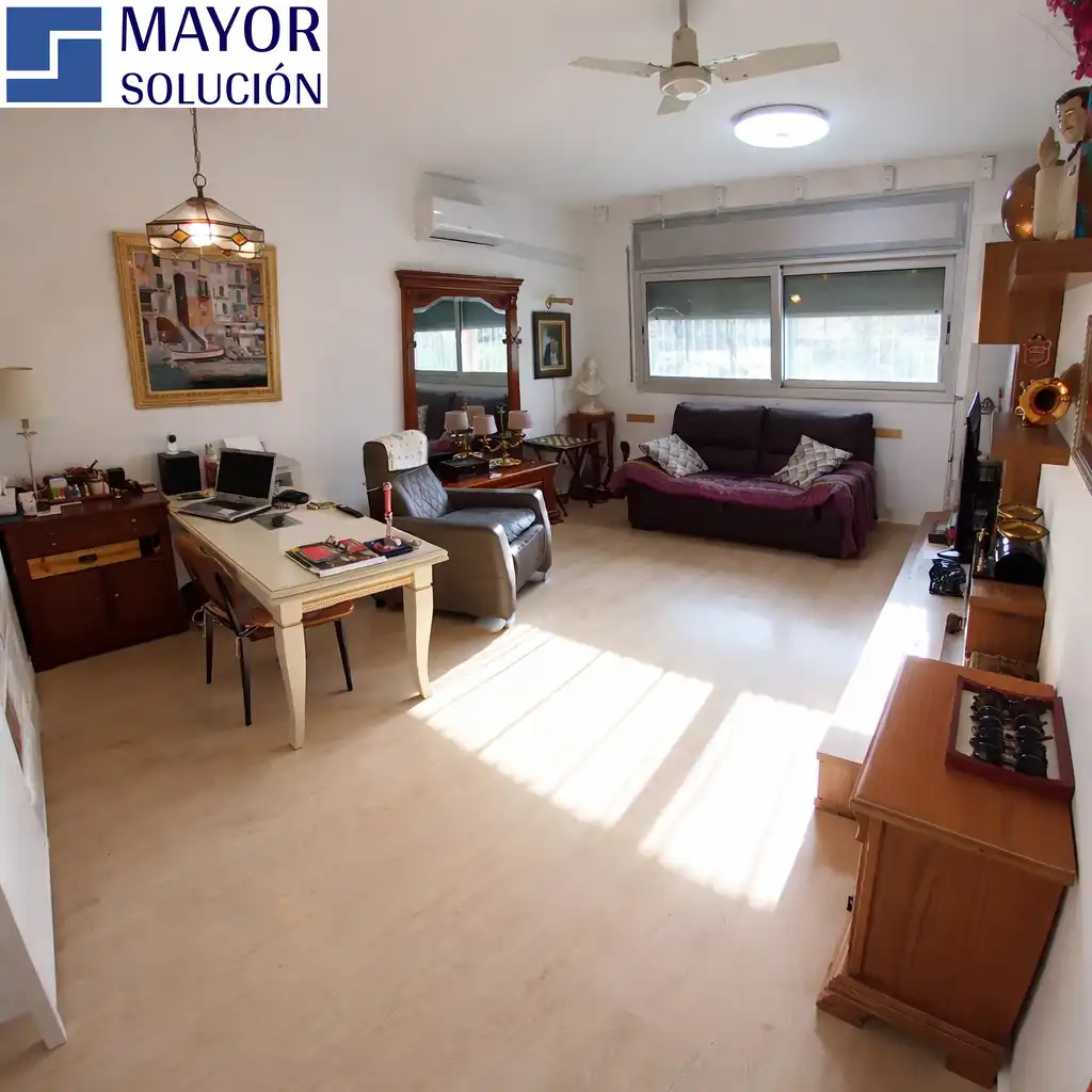 Sala de estar de Piso en venta en Sant Celoni con Aire acondicionado, Calefacción y Trastero