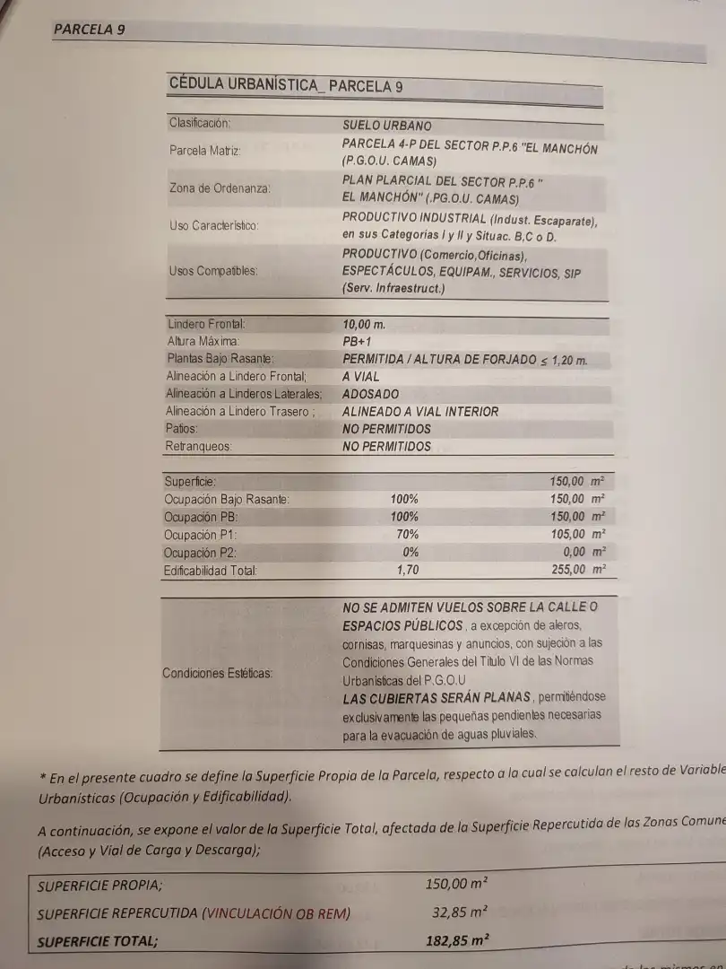 Aparcament de Terreny industrial en venda en Tomares