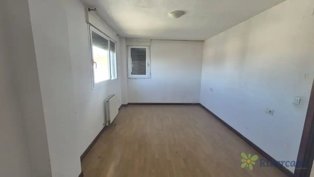 Bedroom of Houses for sale in Fustiñana  with Private garden and Balcony