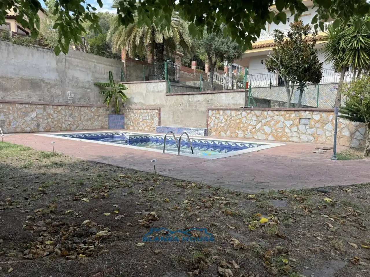 Piscina de Casa o xalet en venda en Lloret de Mar amb Calefacció, Jardí privat i Terrassa
