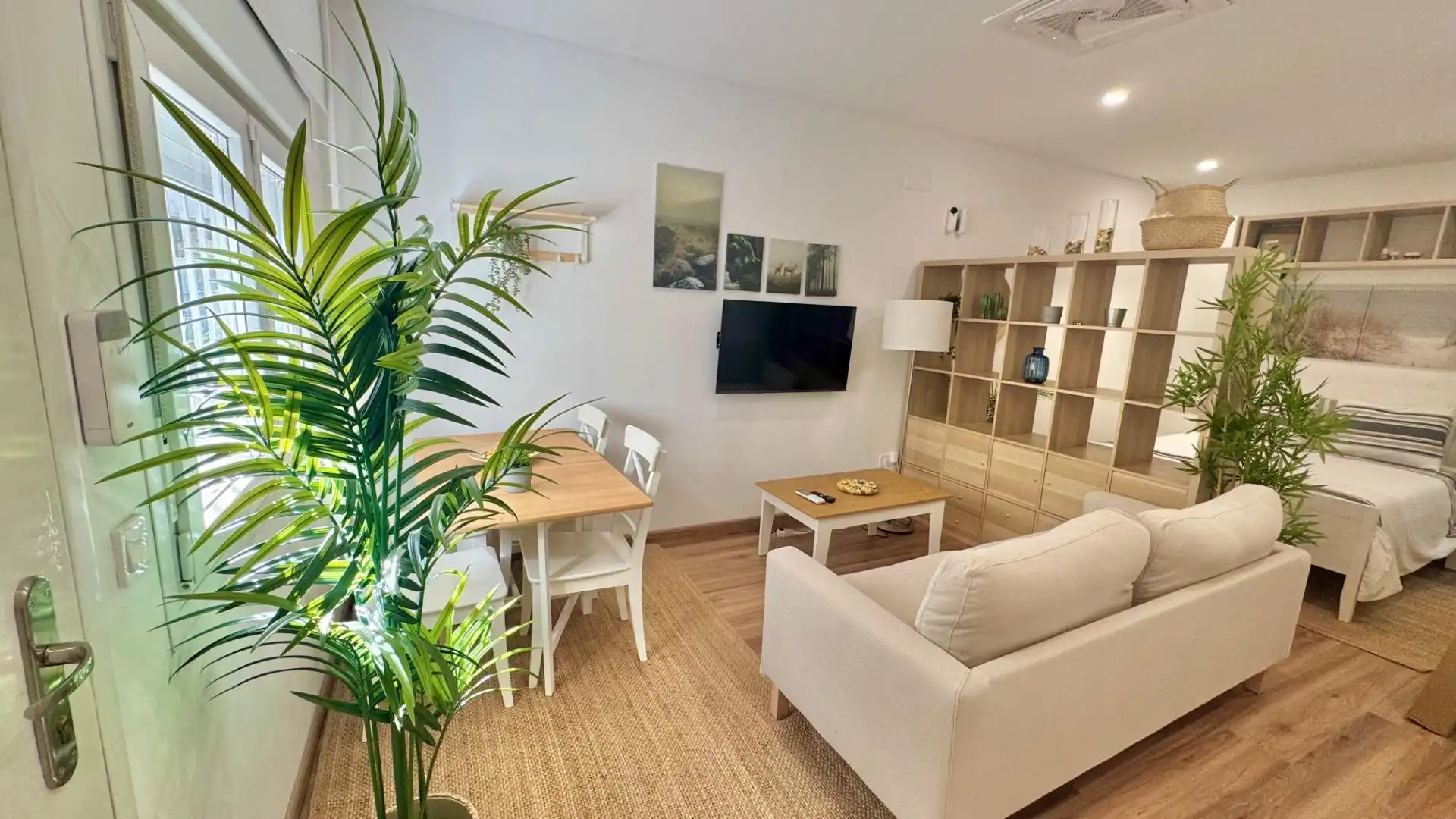 Sala de estar de Estudio en venta en Torremolinos con Aire acondicionado y Calefacción