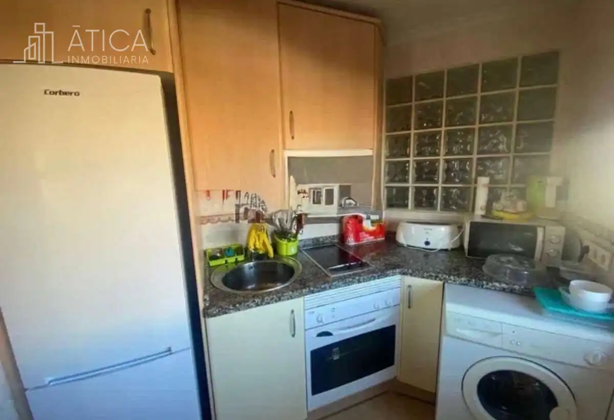 Cocina de Ático de alquiler en Salamanca con Calefacción, Terraza y Amueblado