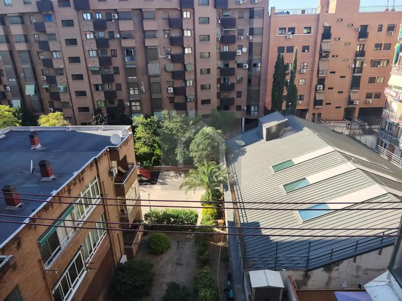 Vista exterior de Piso en venta en Madrid con Terraza