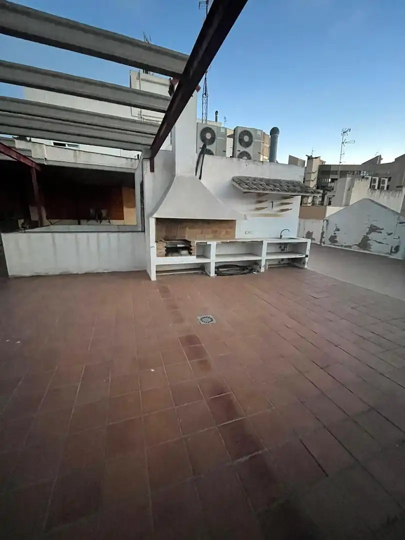 Terrassa de Pis de lloguer en Elche / Elx amb Aire condicionat, Terrassa i Moblat