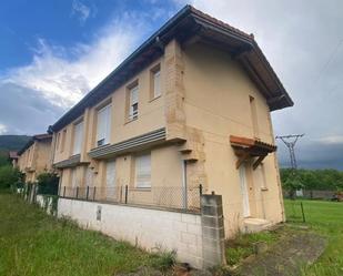 Exterior view of Building for sale in Santa María de Cayón