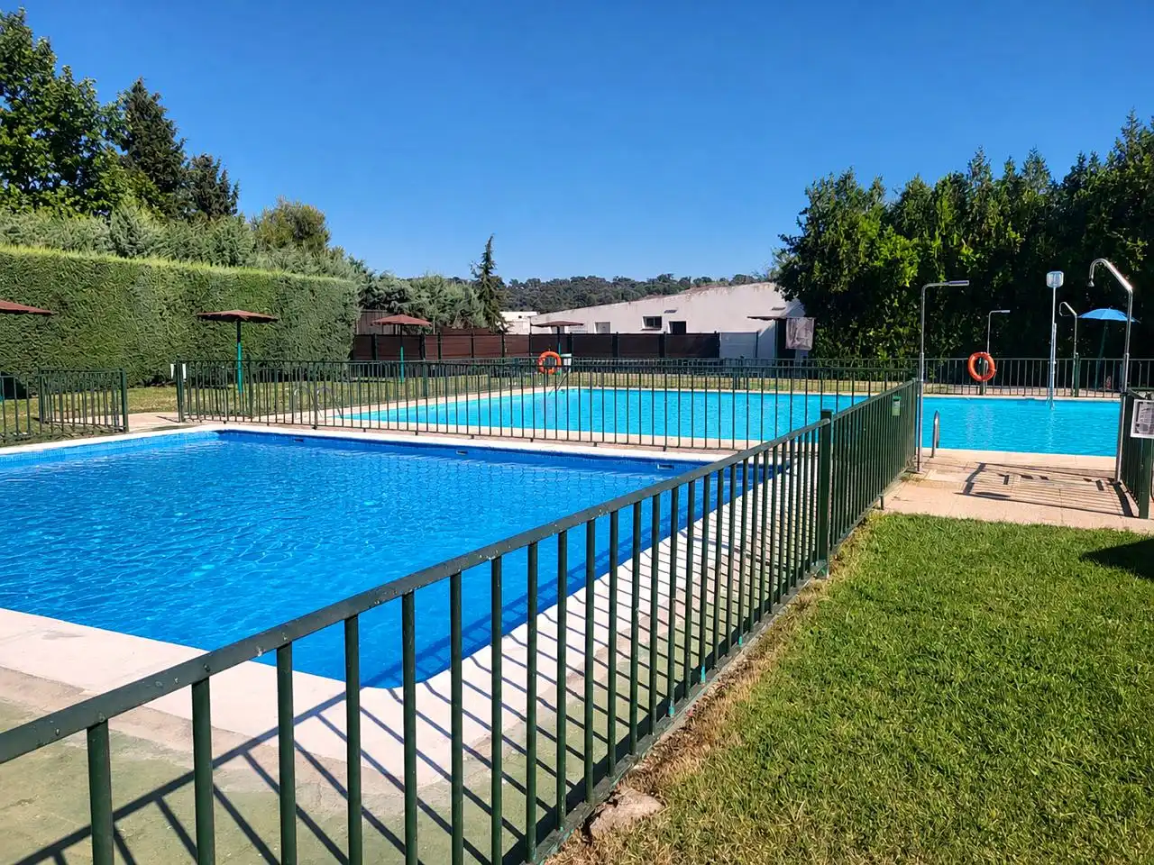 Piscina de Piso en venta en Olías del Rey con Aire acondicionado, Calefacción y Piscina comunitaria