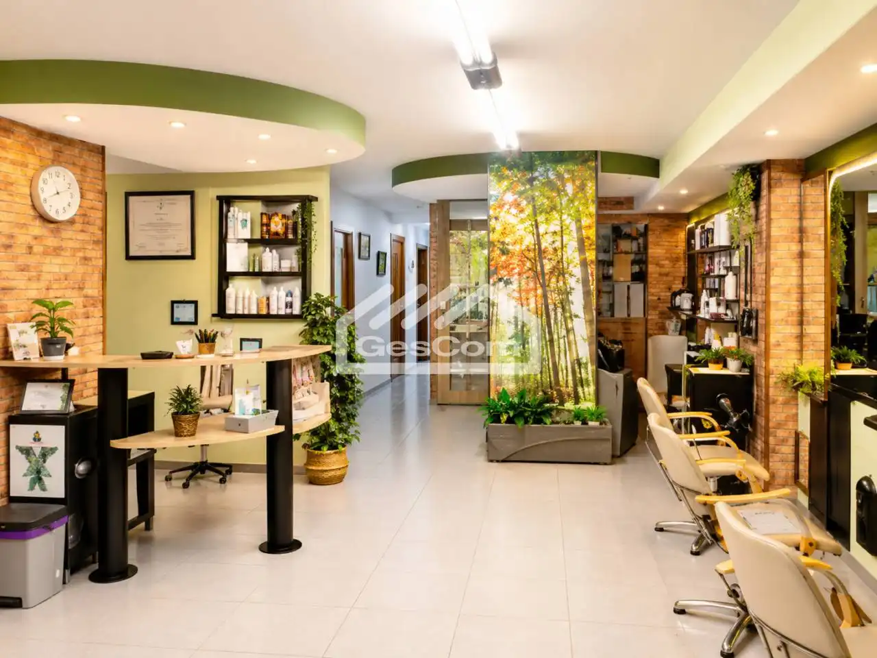 Locale commerciale in affitto a Les Escaldes, imagen 4