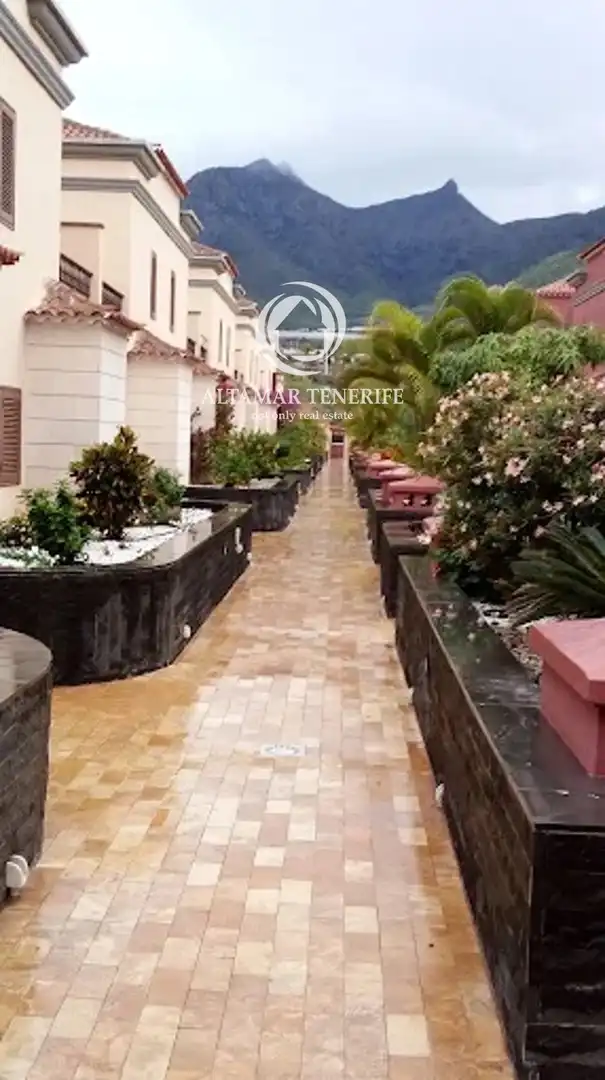 Casa a schiera con piscina in vendita a Costa Adeje, imagen 27