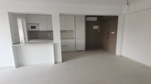 Descubra este acogedornbspático totalmente renovado, situado a unos pasos de la Playa de La Mata, una de las zonas más demandadas, imatge 2