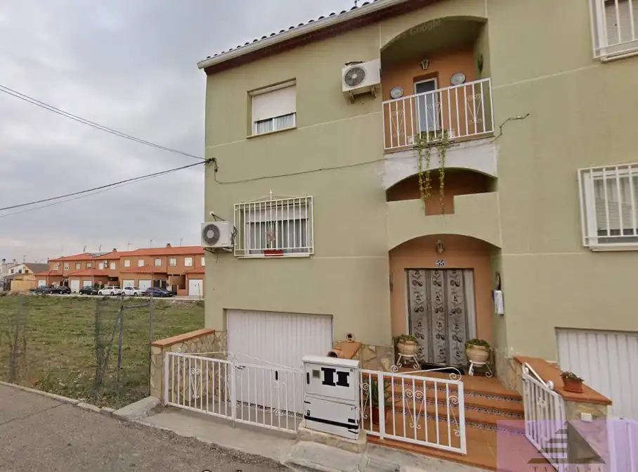 Vista exterior de Casa o chalet en venta en Yepes con Calefacción