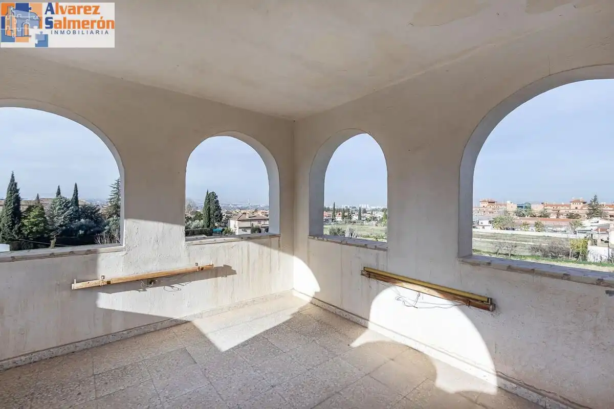 Country homes for sale in Calle CAJAR, Barrio de la Vega