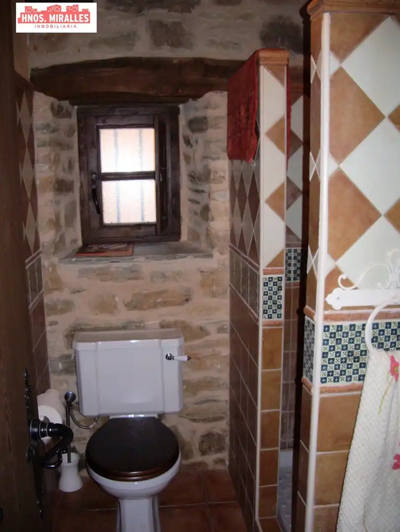 Baño de Casa o chalet en venta en Santiago Millas con Amueblado
