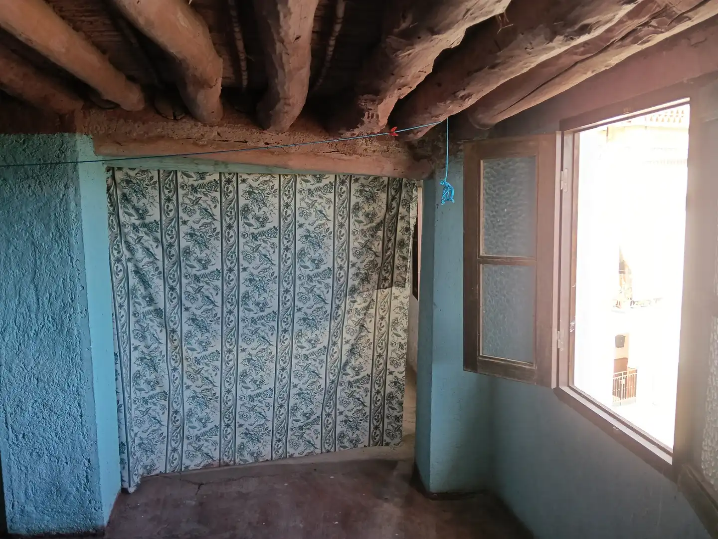 Casa adosada en venta en Válor con Terraza, Trastero y Horno