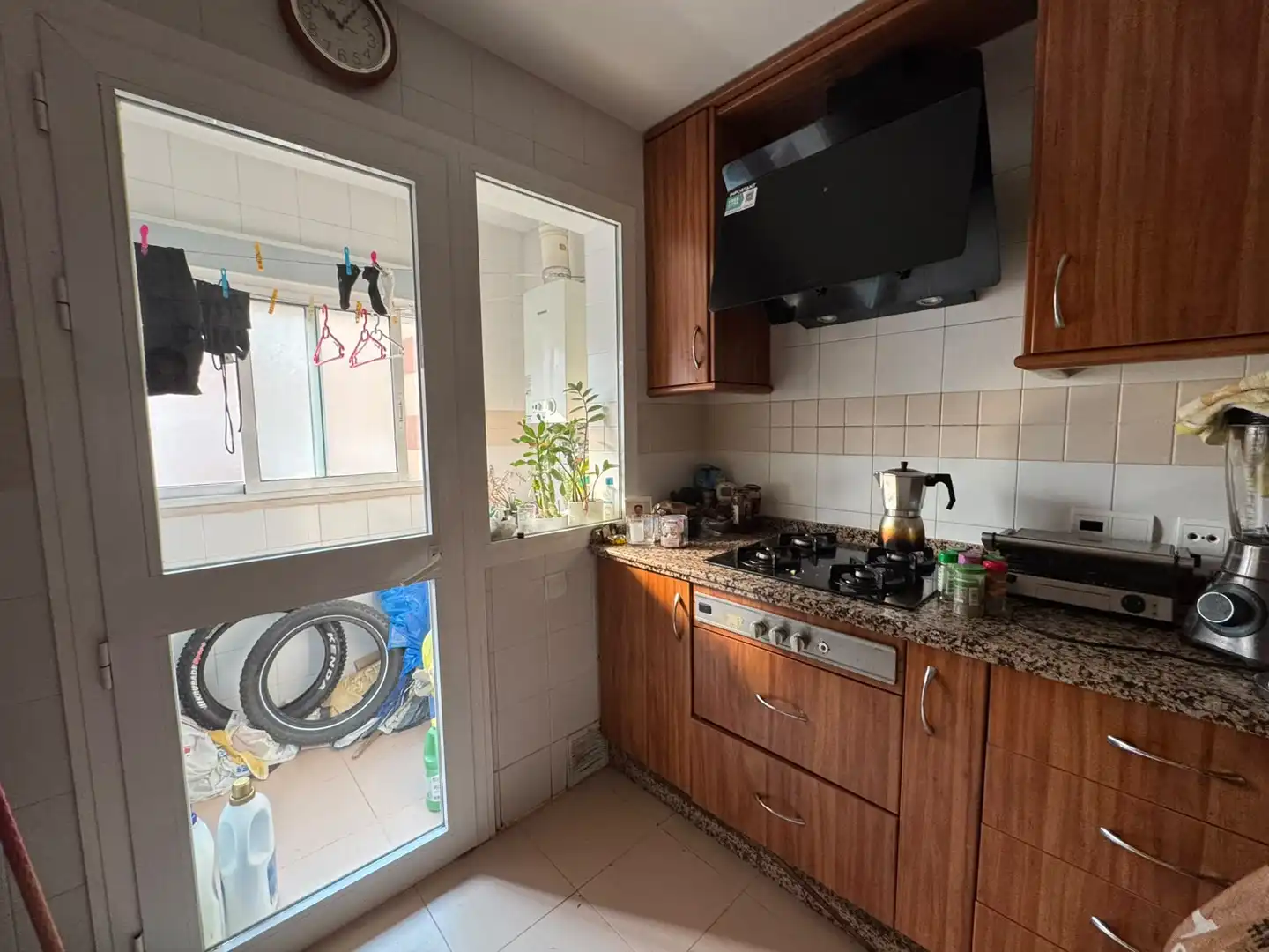 Cocina de Piso en venta en Sevilla con Terraza y Trastero
