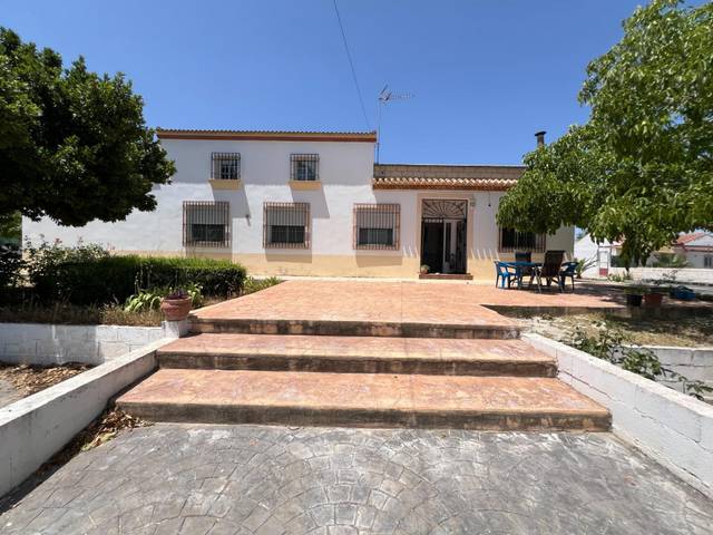 Casa-chalet en Venta en Moraleda de Zafayona
