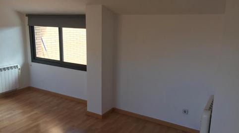 Foto 3 de Dúplex en venta en Avinguda D Andorra, Les Comes, Barcelona