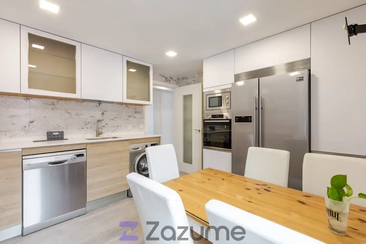 Küche von Wohnung zur Miete in Madrid mit Klimaanlage, Heizung und Terrasse