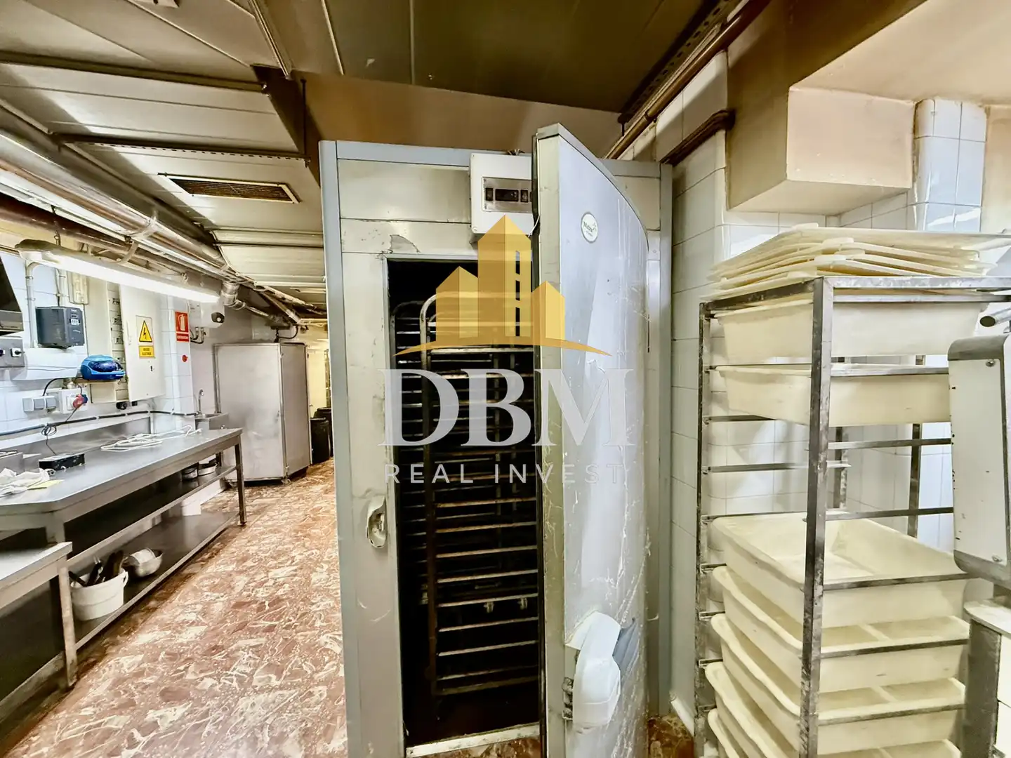 Business premises for transfer in Eixample, imagen 45