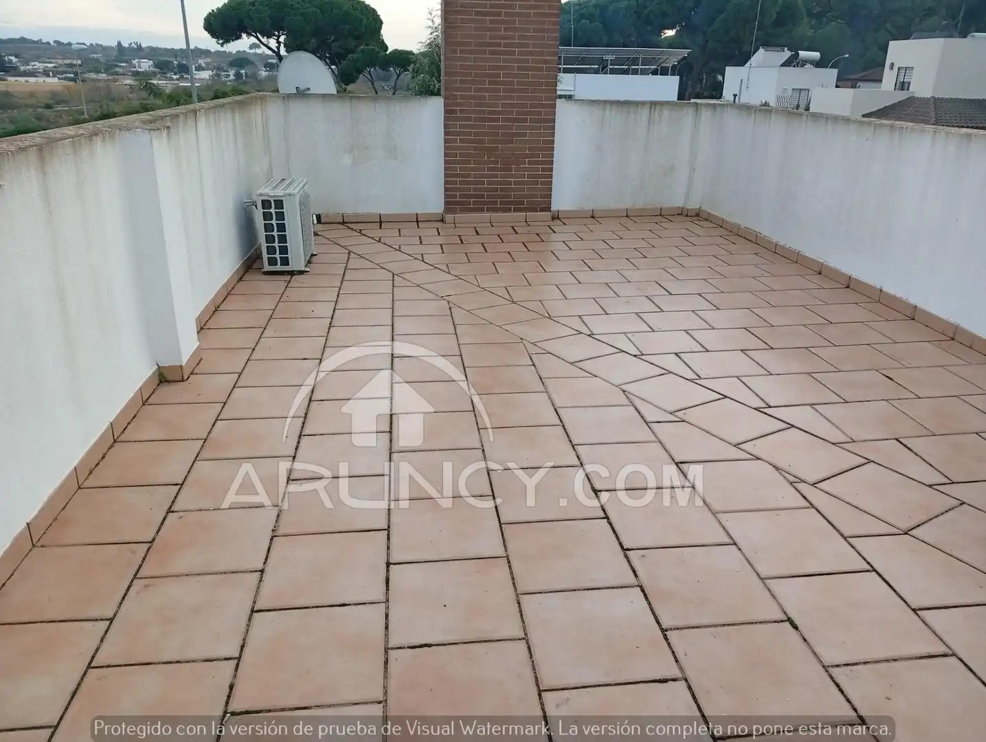 Terrassa de Casa o xalet en venda en Alcalá de Guadaira amb Aire condicionat, Calefacció i Jardí privat