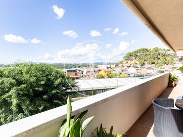 Duplex avec balcon à vendre à Carrer de Zamora